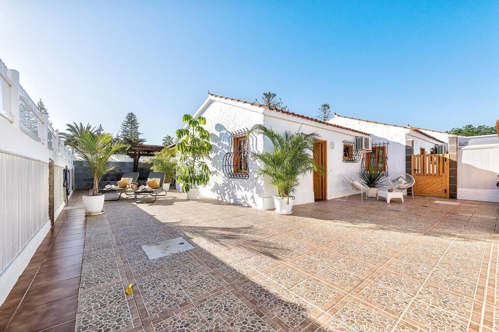 Bungalows Los Arcos 77 San Bartolomé Exterior foto